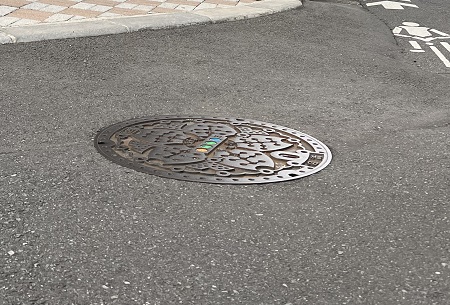マンホール