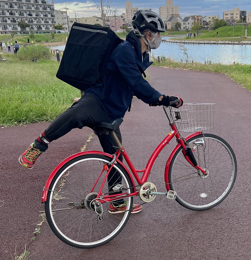 乗り込み方_シティサイクル_悪い例1